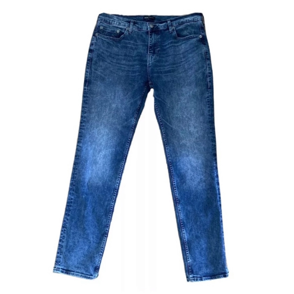 True religion Rocco, No flap relaxed skinny blue jeans medium wash.